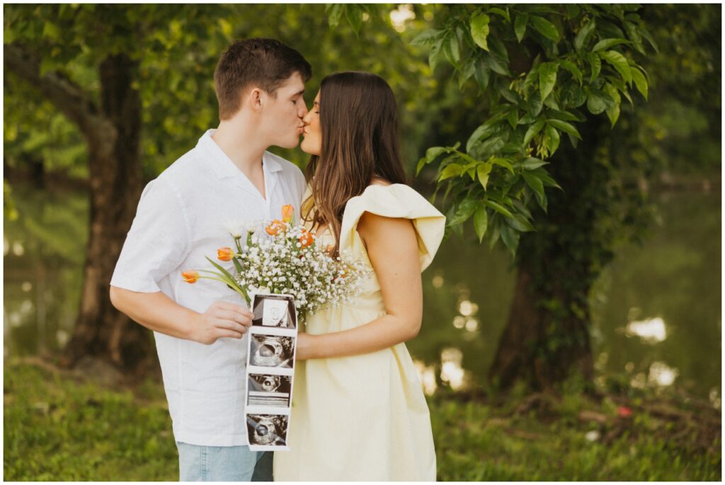 photo of baby announcement session at Ditto Landing