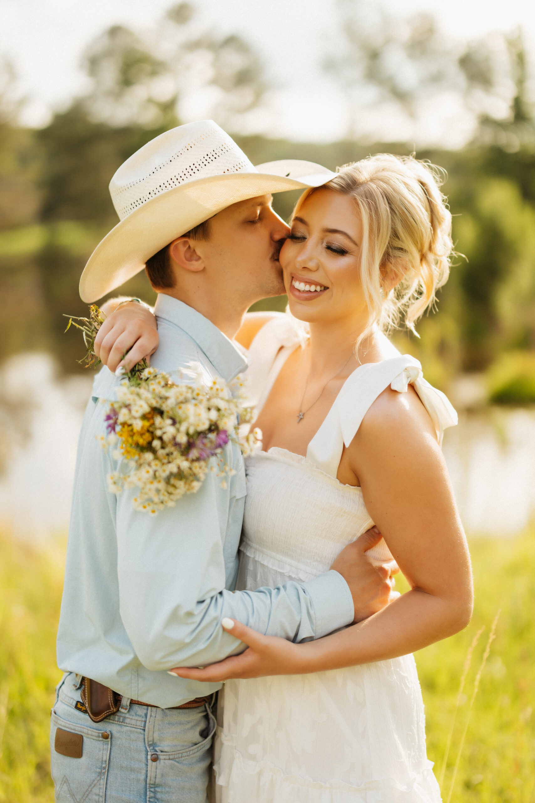 an engagement session in Warrior Alabama